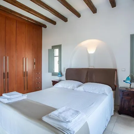 فيلة Faragas Luxury Retreat Views باروس